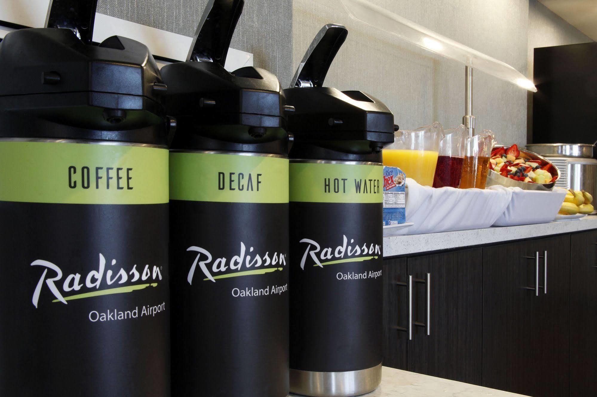 Radisson Hotel Oakland Airport Esterno foto